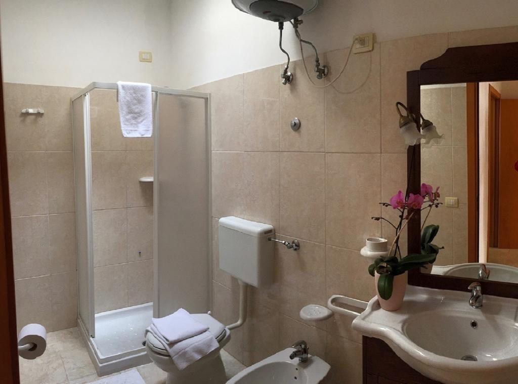 Residence Conchiglia San Giovanni Санта-Чезареа-Терме Екстер'єр фото